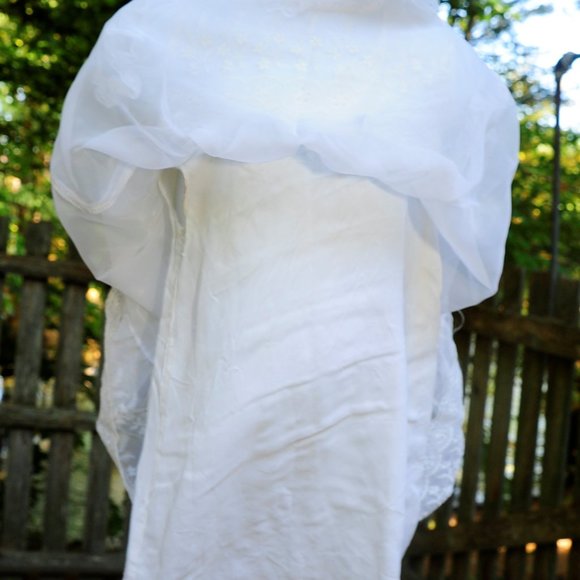 VTG Ivory Christening Baptismal 4-Piece Outfit Gown/Set 0-6M - Picture 12 of 13